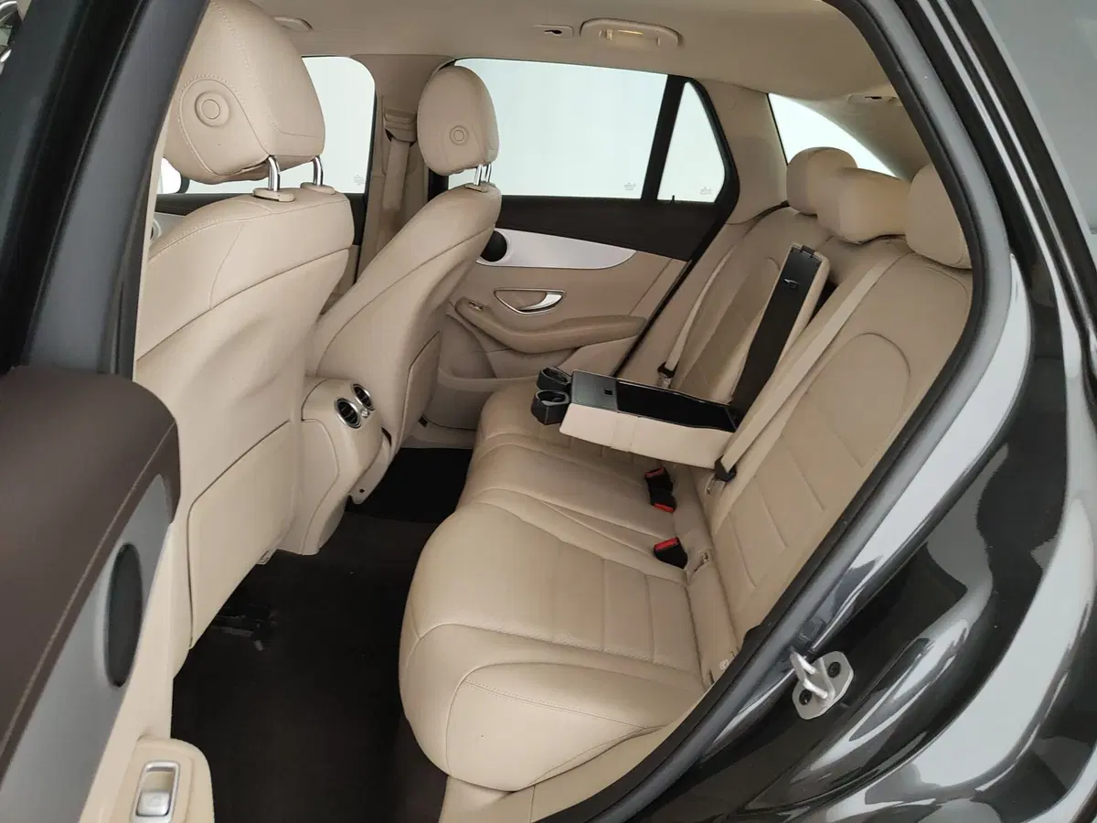 Mercedes-Benz GLC SUV usata a Caserta (20)