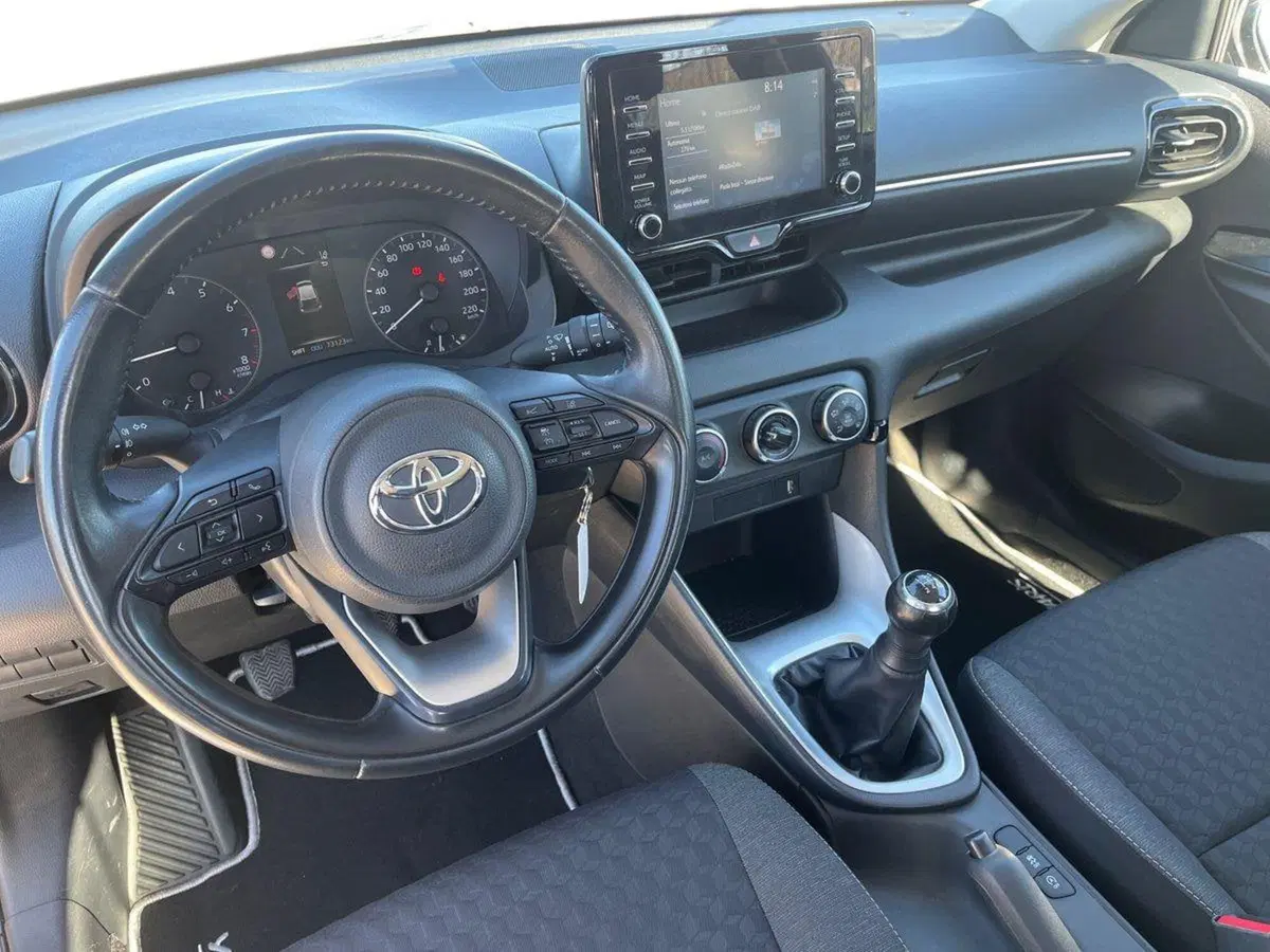 Toyota Yaris usata a Catania (8)