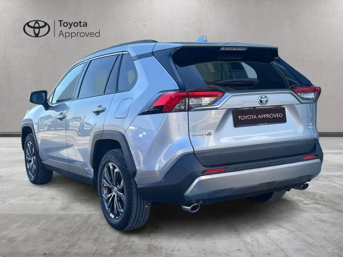Toyota Rav4 nuova a Catania (5)
