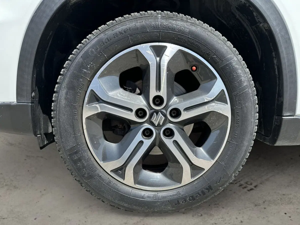Suzuki Vitara usata a Pistoia (14)