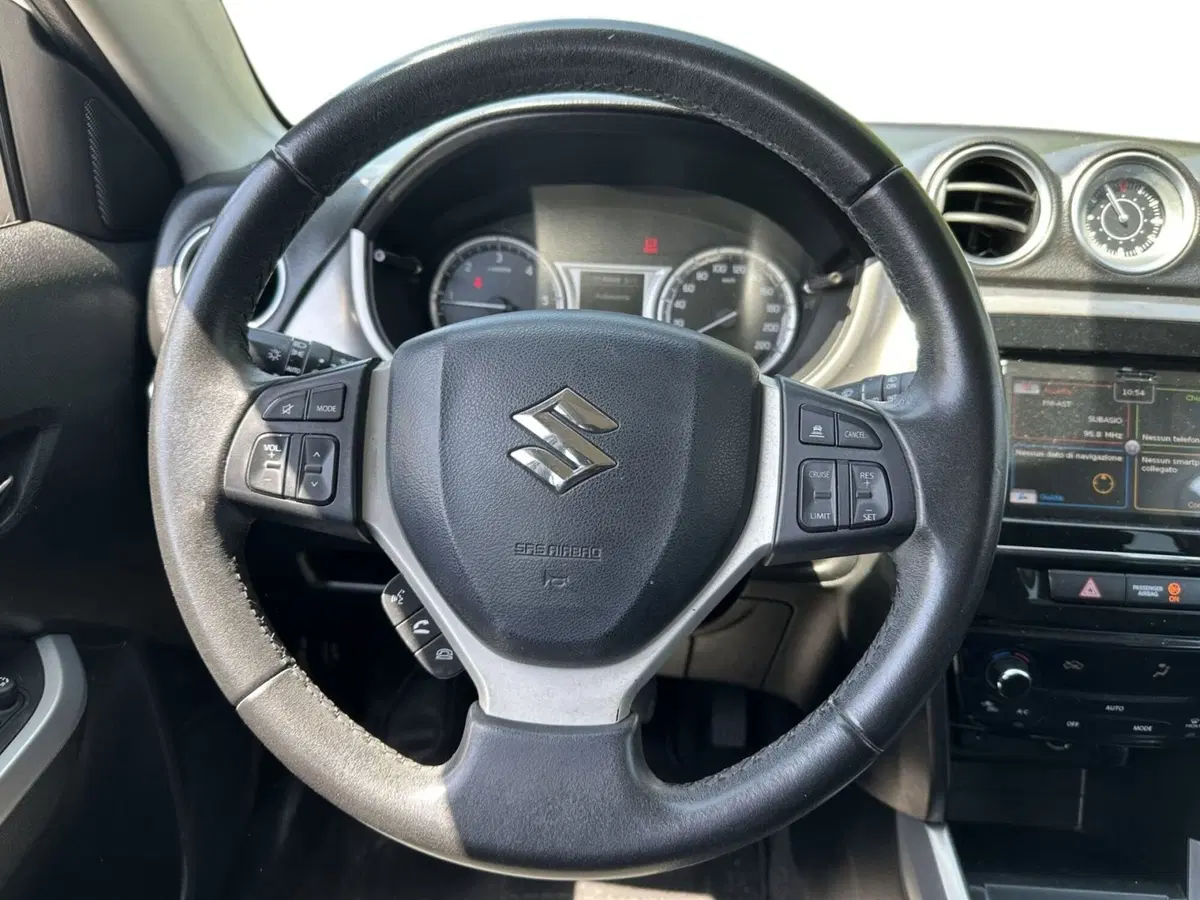 Suzuki Vitara usata a Pistoia (6)