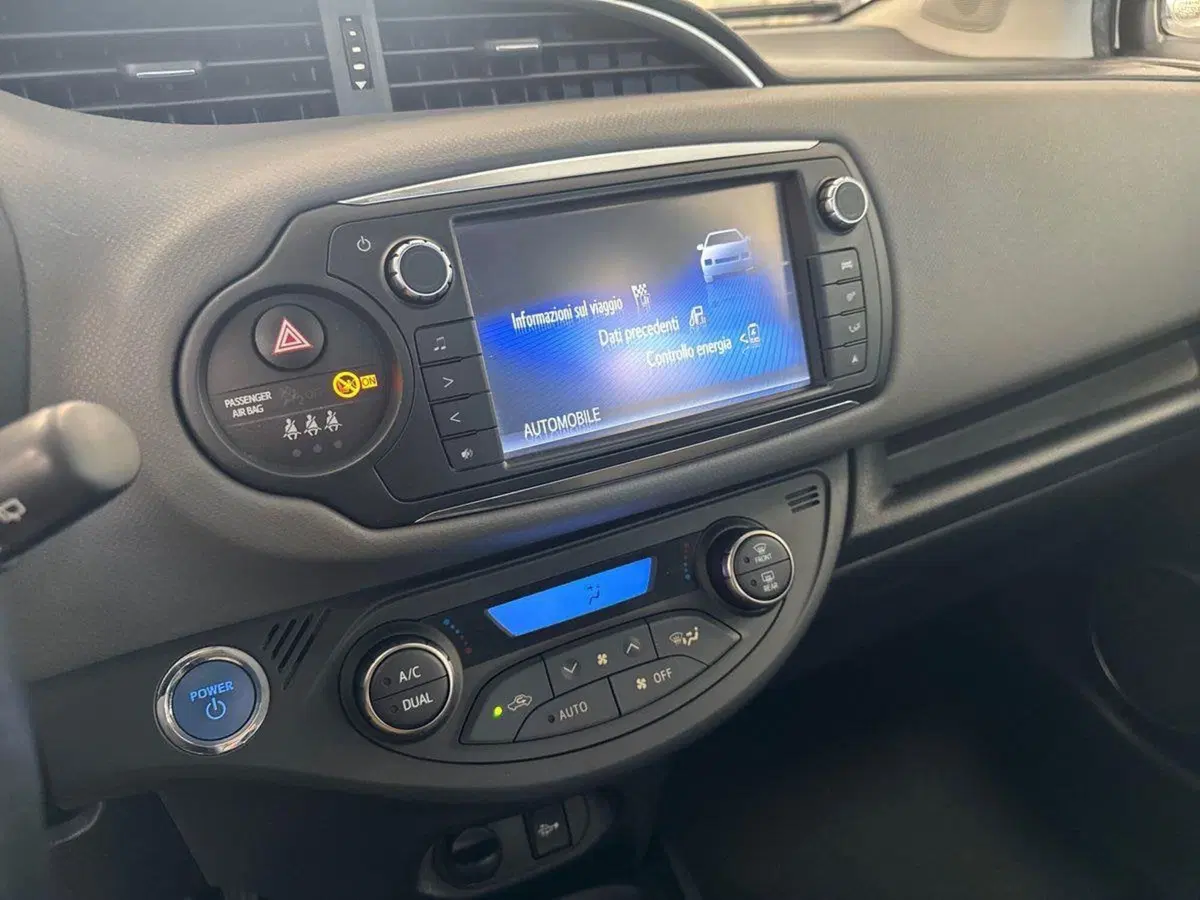 Toyota Yaris usata a Prato (12)