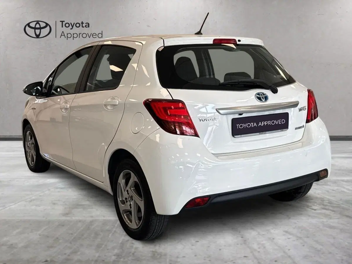 Toyota Yaris usata a Prato (5)