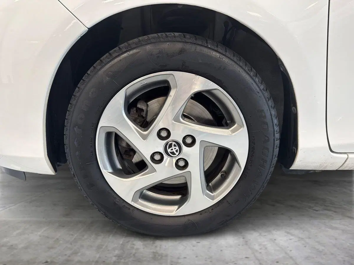 Toyota Yaris usata a Prato (8)