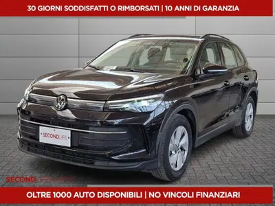 Volkswagen Tiguan Allspace 2.0 tdi Life 150cv dsg del 2024 usata a Paglieta