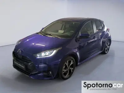 Toyota Yaris 1.5 Hybrid 5 porte Trend del 2022 usata a Milano
