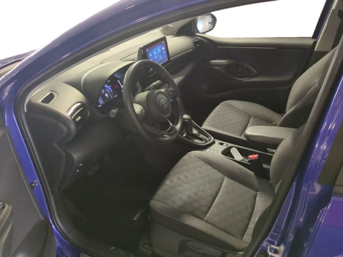 Toyota Yaris usata a Milano (13)