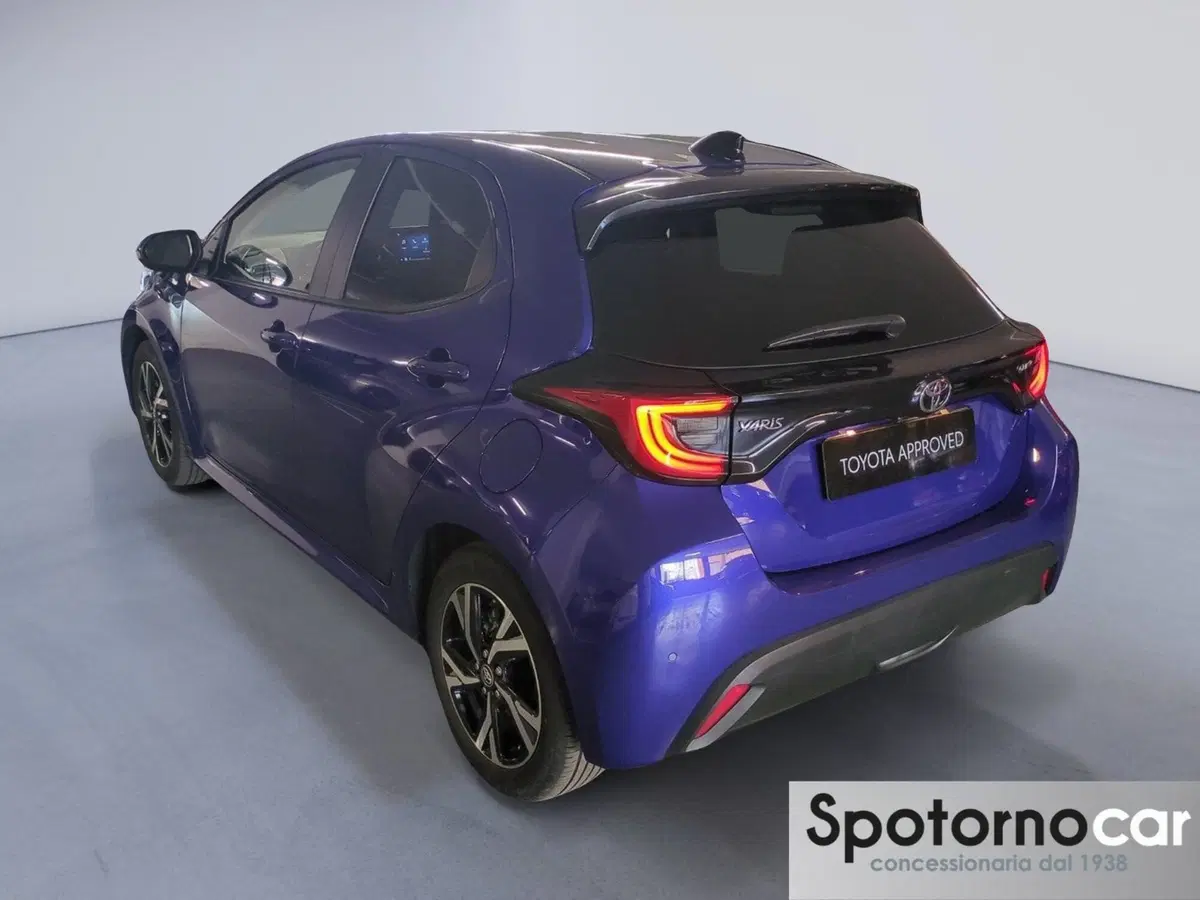 Toyota Yaris usata a Milano (4)