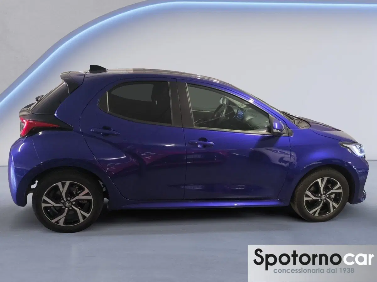 Toyota Yaris usata a Milano (8)