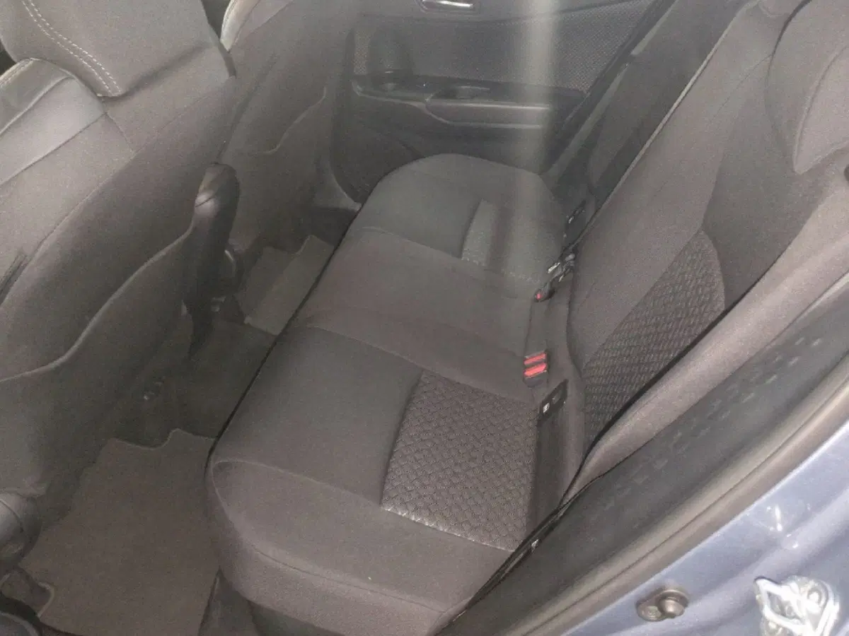 Toyota Toyota C-HR usata a Milano (11)