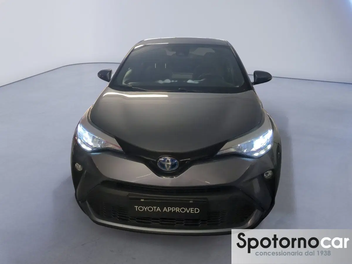 Toyota Toyota C-HR usata a Milano (6)