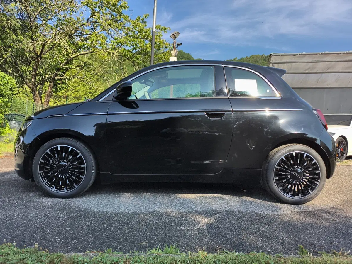 Fiat 500 nuova a La Spezia (4)