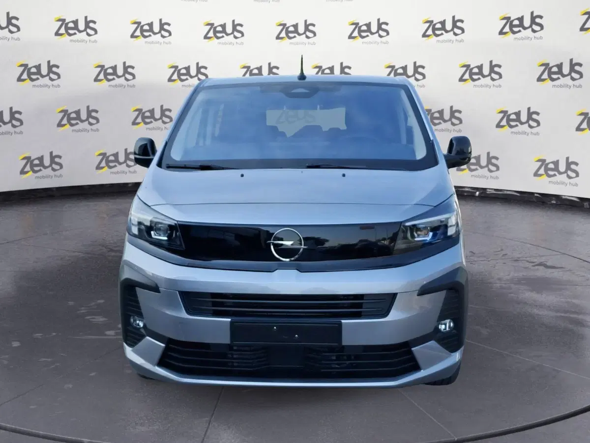 Opel Zafira-e Life nuova a Bologna (2)