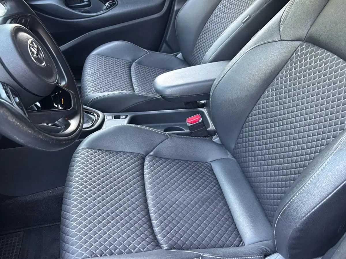 Toyota Yaris usata a Bologna (8)