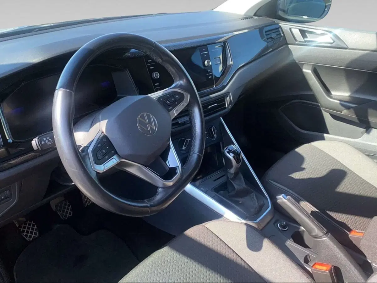 Volkswagen Taigo usata a Firenze (13)