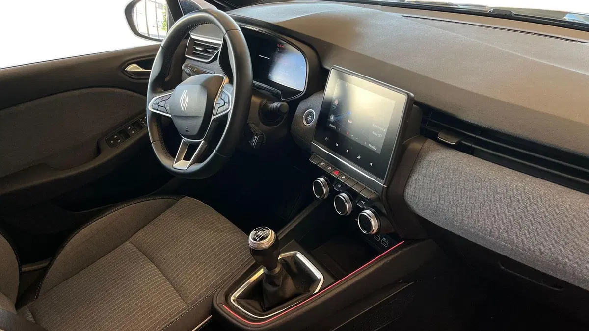 Renault Clio usata a Catania (10)