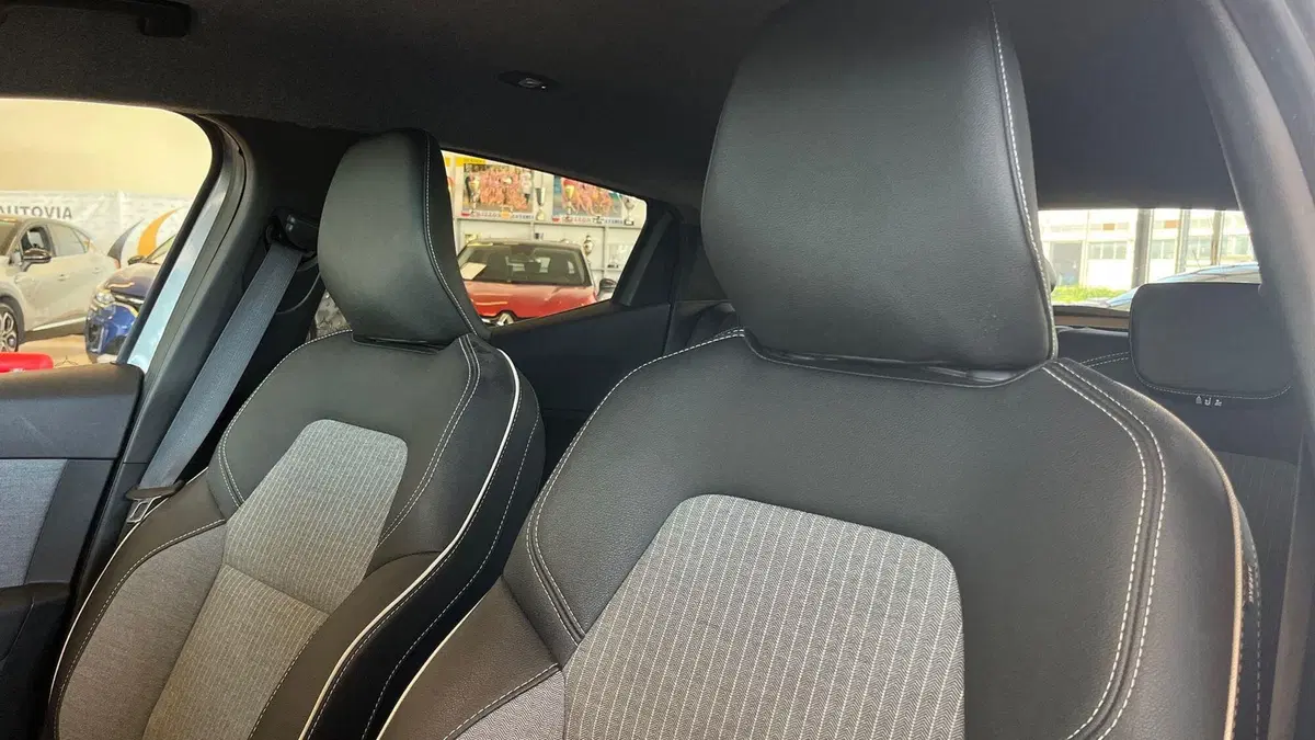 Renault Clio usata a Catania (19)
