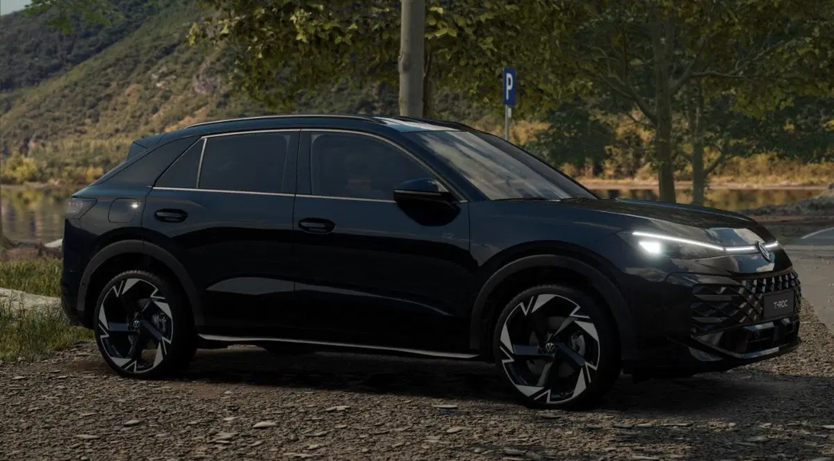 Volkswagen T-Roc nuova a Bologna (3)