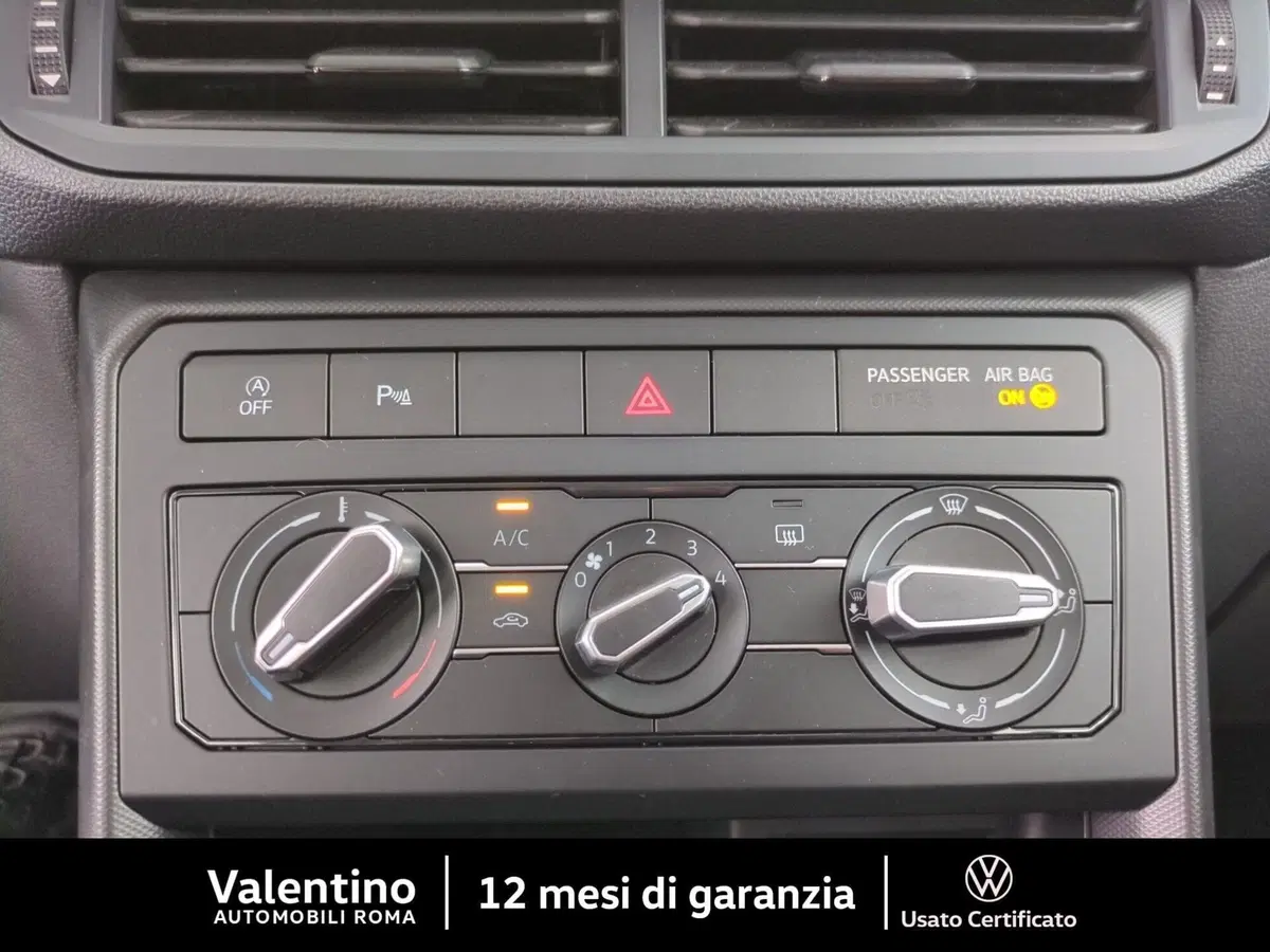 Volkswagen T-Cross usata a Roma (17)