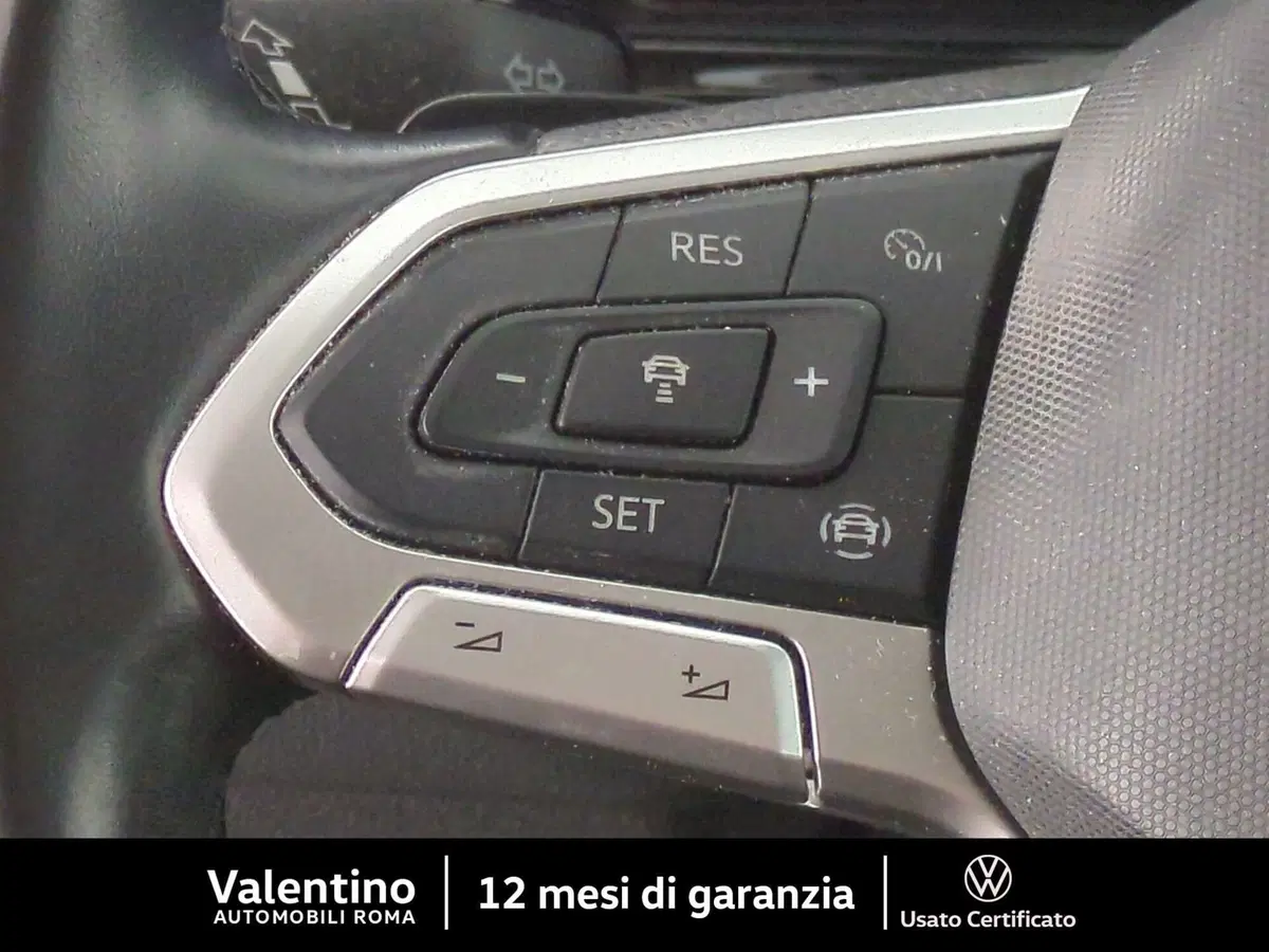 Volkswagen T-Cross usata a Roma (15)
