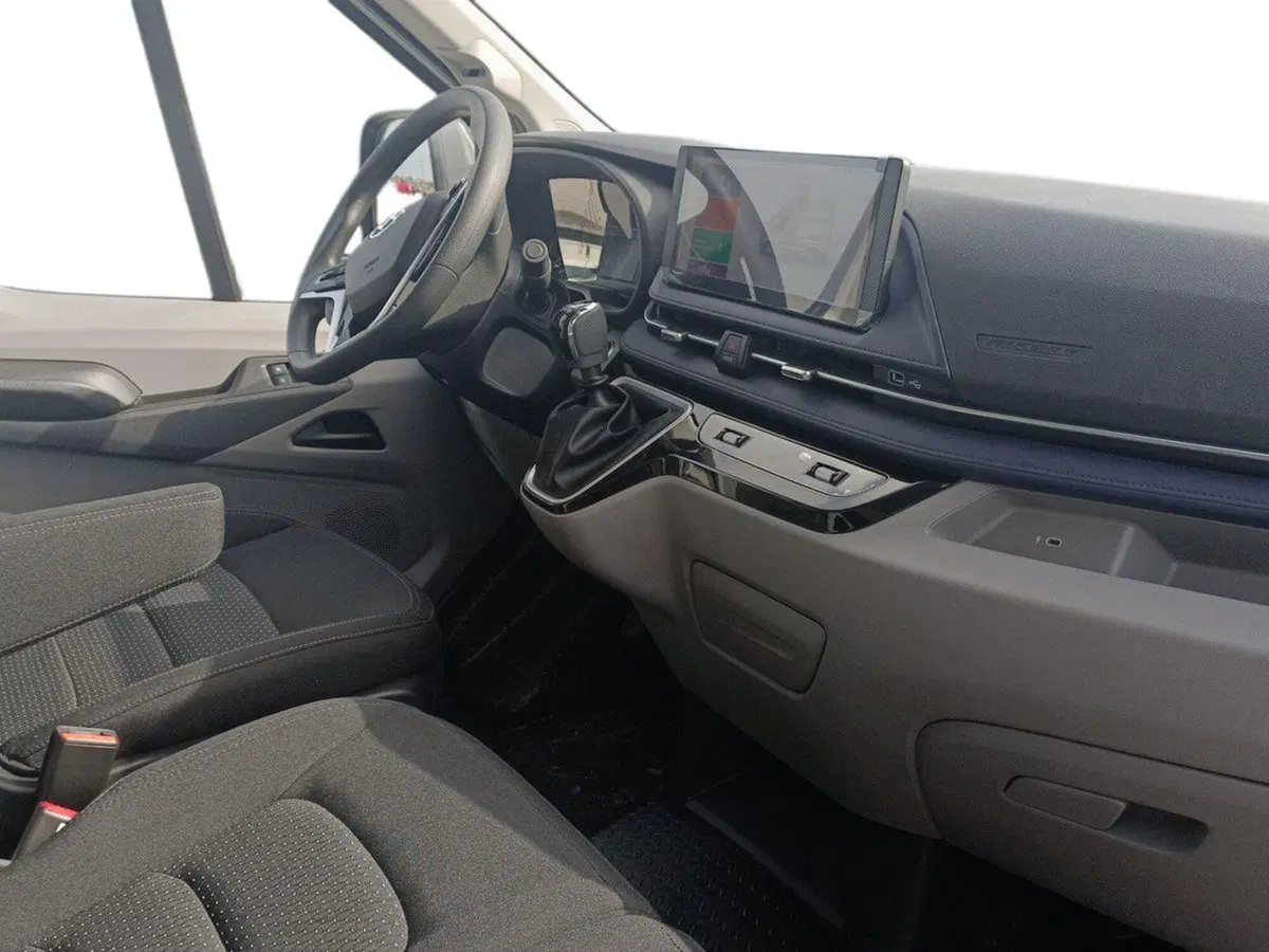 Maxus Deliver Furgone nuova a Bari (9)