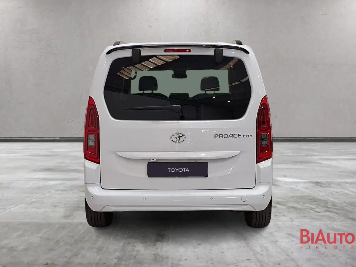 Toyota Proace City Verso usata a Firenze (11)