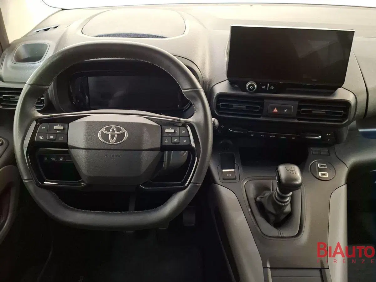 Toyota Proace City Verso usata a Firenze (7)