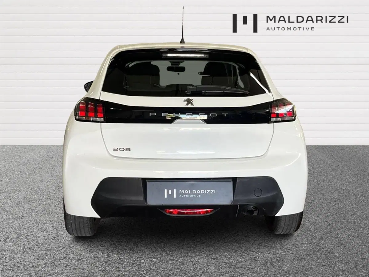 Peugeot 208 usata a Bari (3)