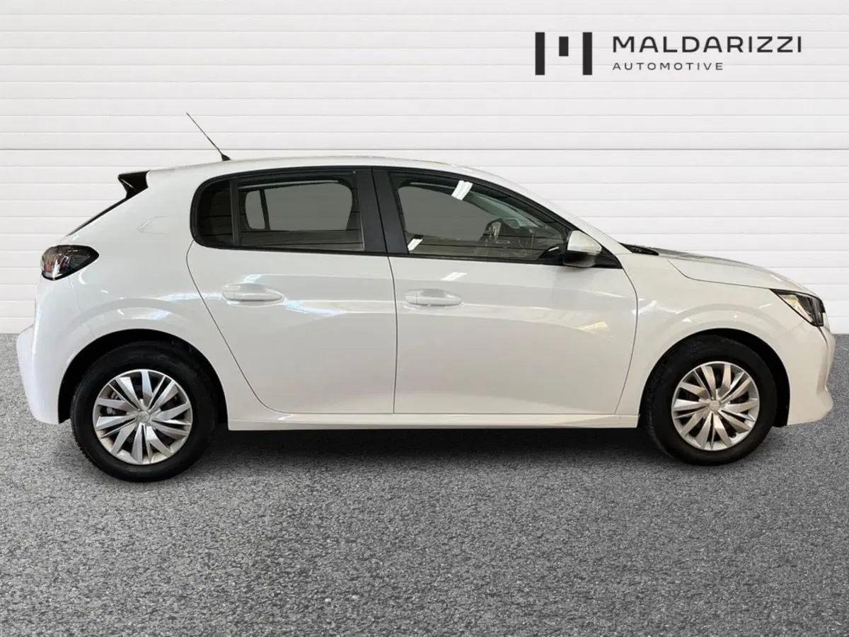 Peugeot 208 usata a Bari (5)