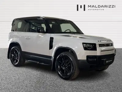 Land Rover Defender 90 3.0d i6 mhev SE awd 200cv auto 6p.ti nuova a Bari