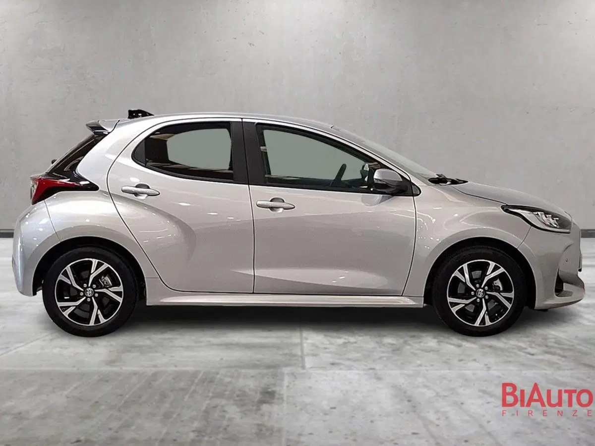 Toyota Yaris usata a Firenze (3)