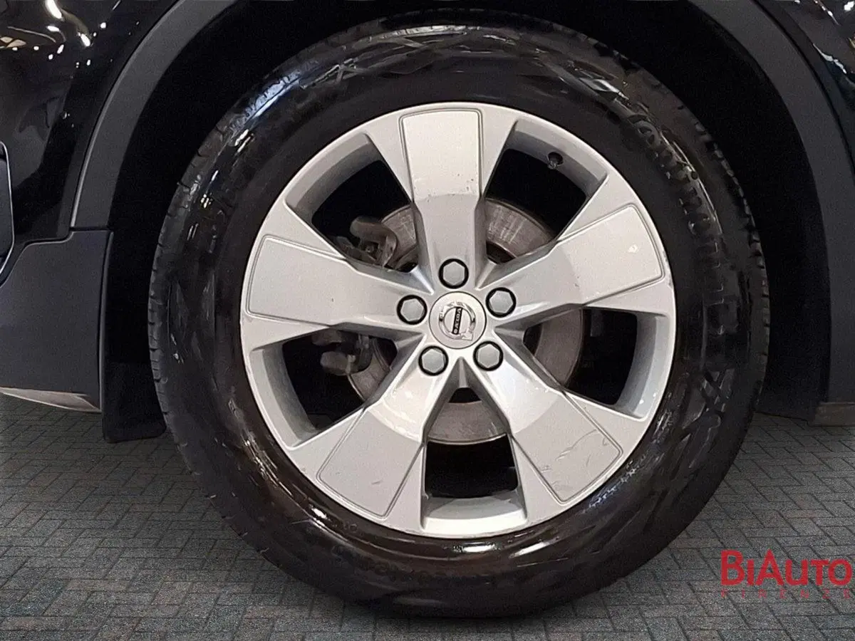 VOLVO Veicoli Commerciali XC40 usata a Firenze (13)
