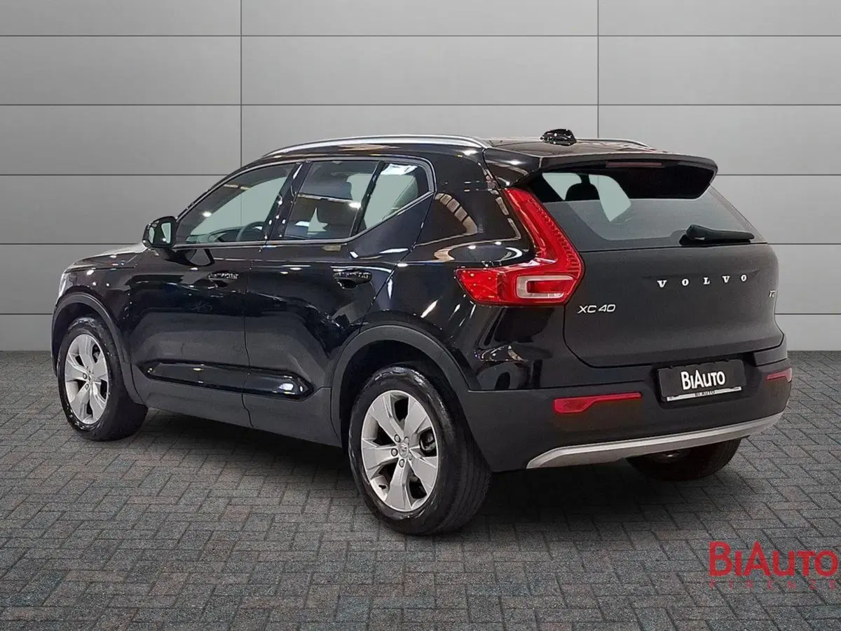 VOLVO Veicoli Commerciali XC40 usata a Firenze (4)