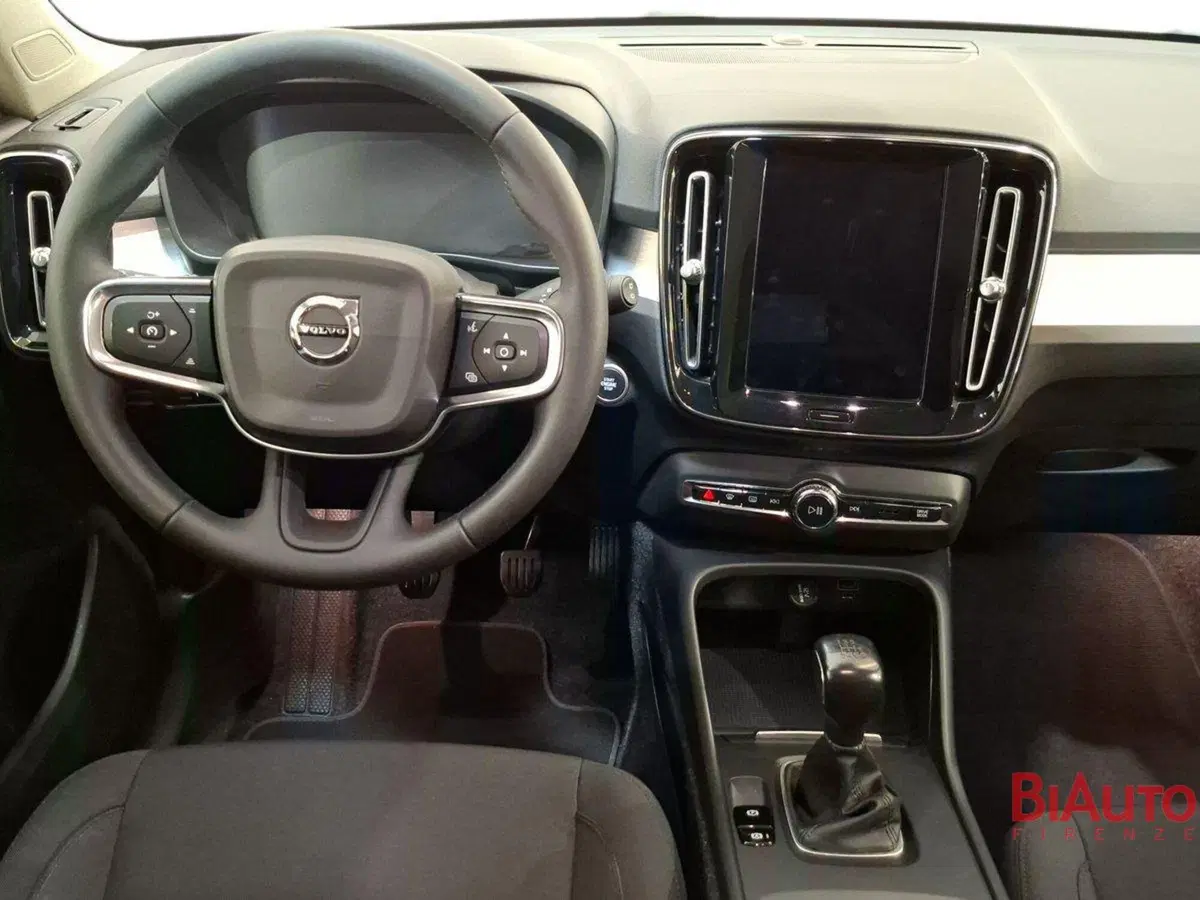 VOLVO Veicoli Commerciali XC40 usata a Firenze (7)