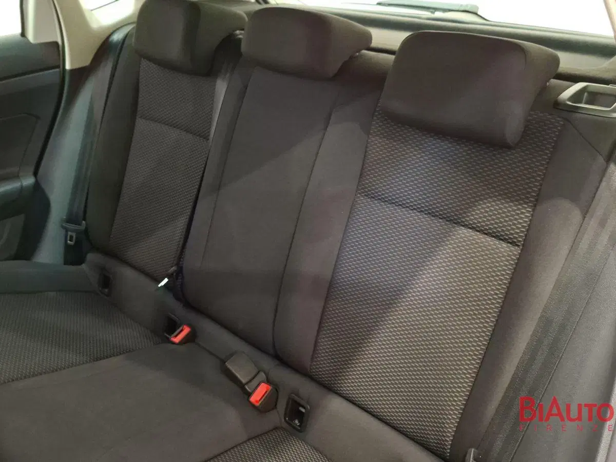 Volkswagen Polo usata a Firenze (10)