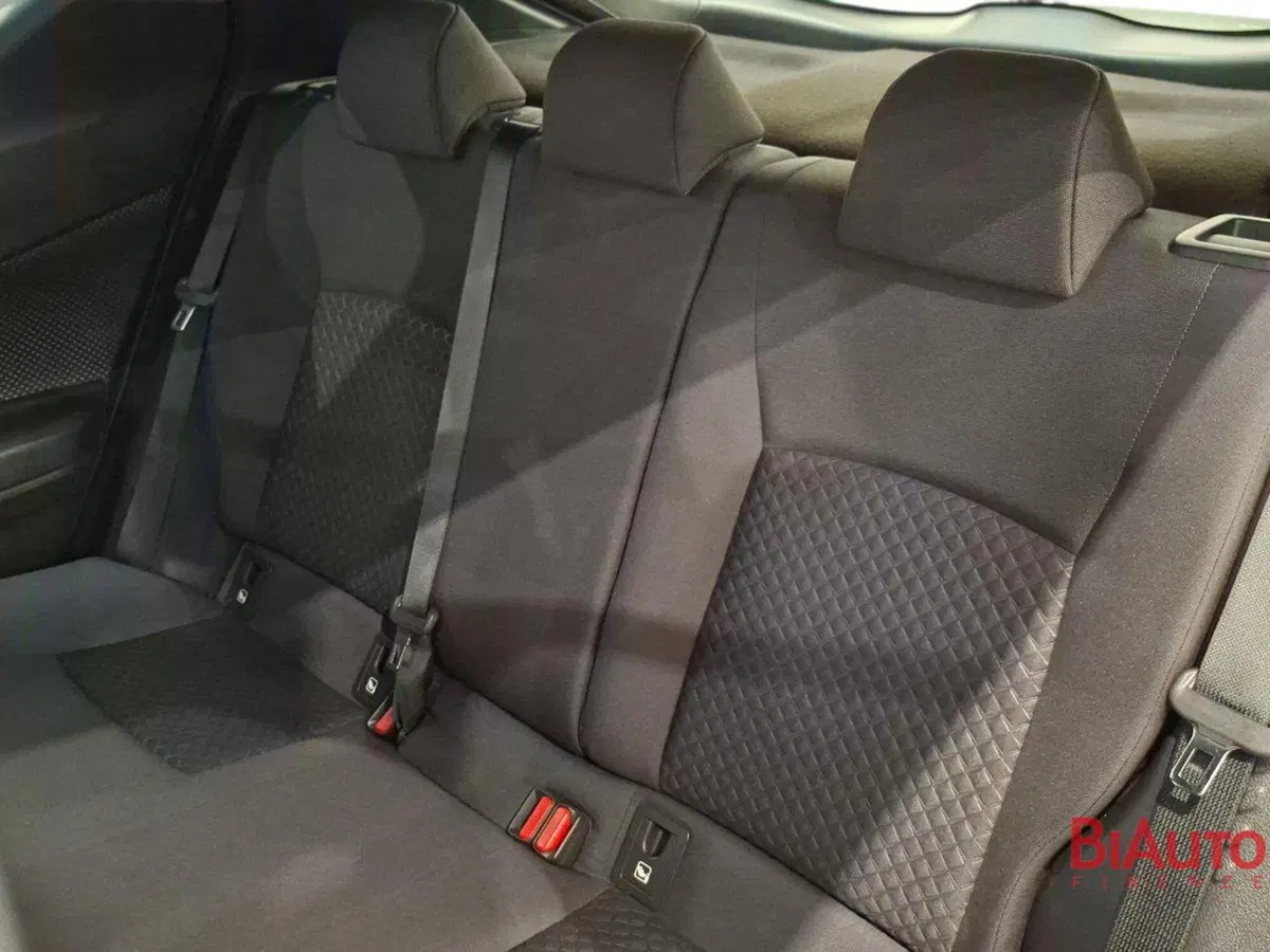 Toyota Toyota C-HR usata a Firenze (11)