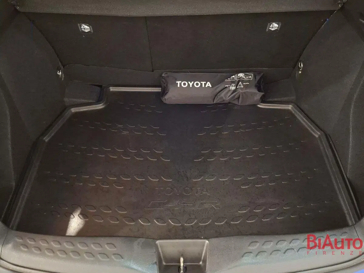 Toyota Toyota C-HR usata a Firenze (6)