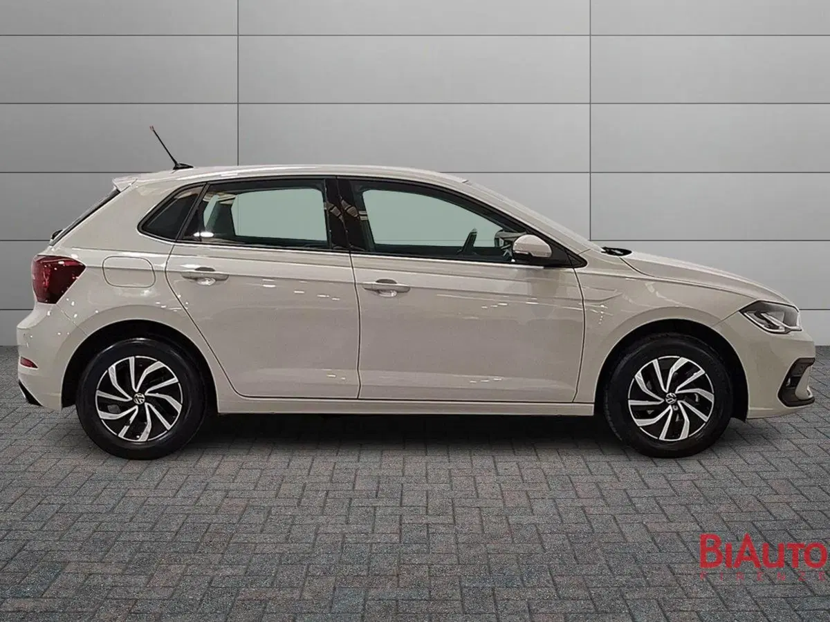 Volkswagen Polo usata a Firenze (3)
