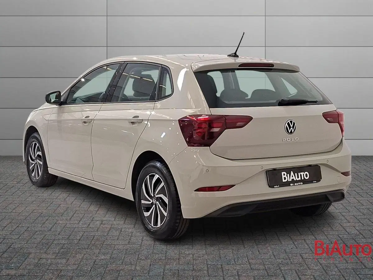 Volkswagen Polo usata a Firenze (4)