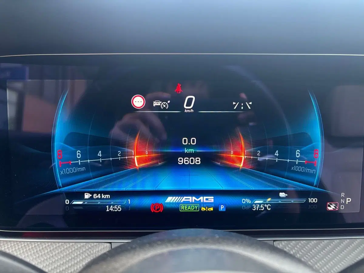 Mercedes-Benz AMG GT Coupé 4 usata a Pescara (9)