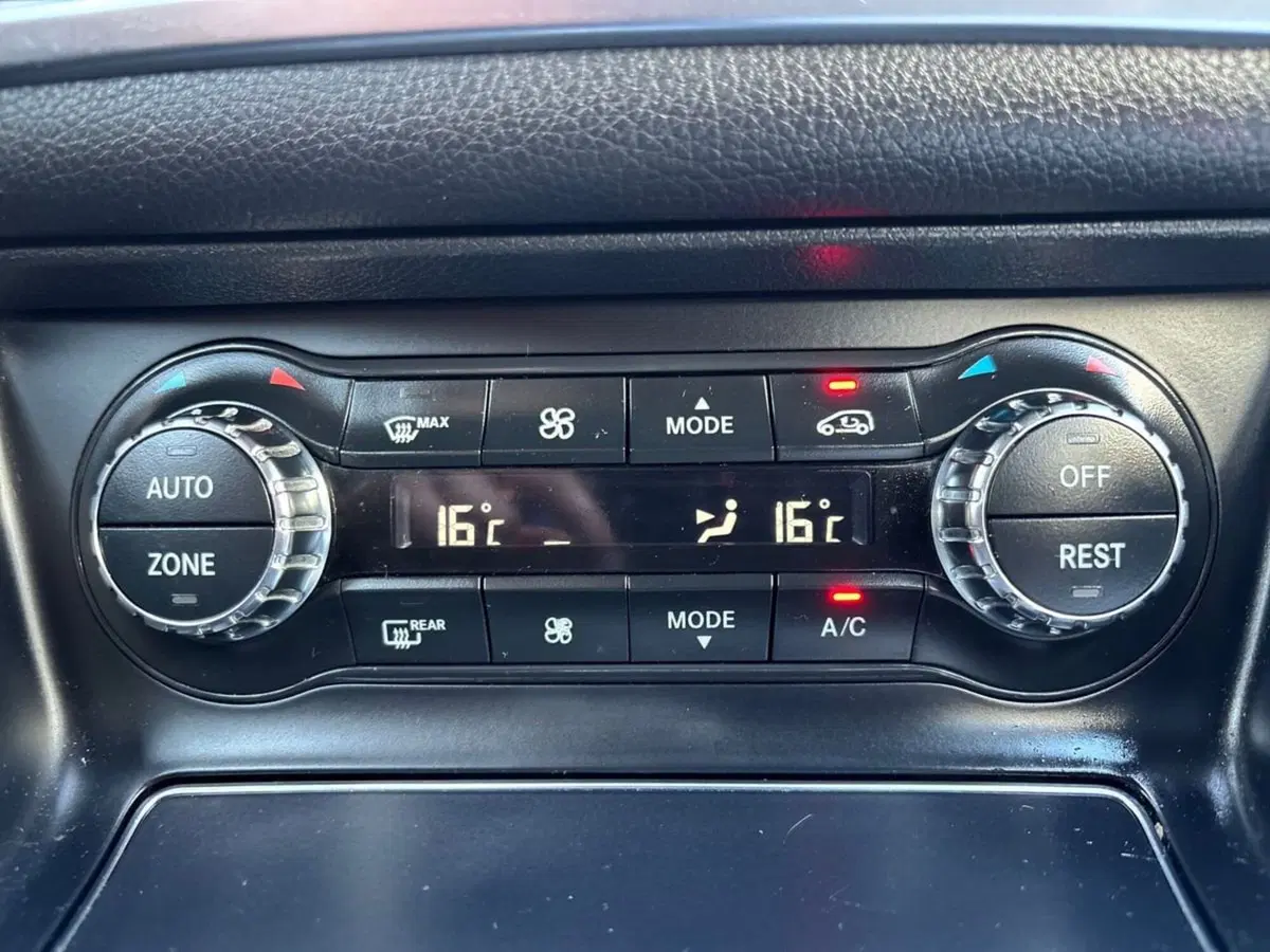 Mercedes-Benz GLA SUV usata a Pescara (14)