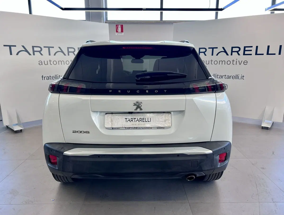 Peugeot 2008 usata a Bari (6)
