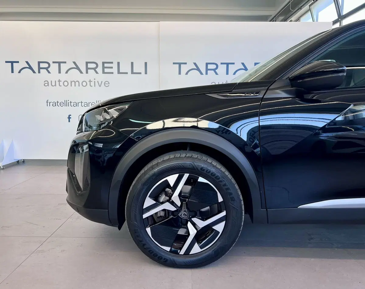 Peugeot 2008 usata a Bari (4)