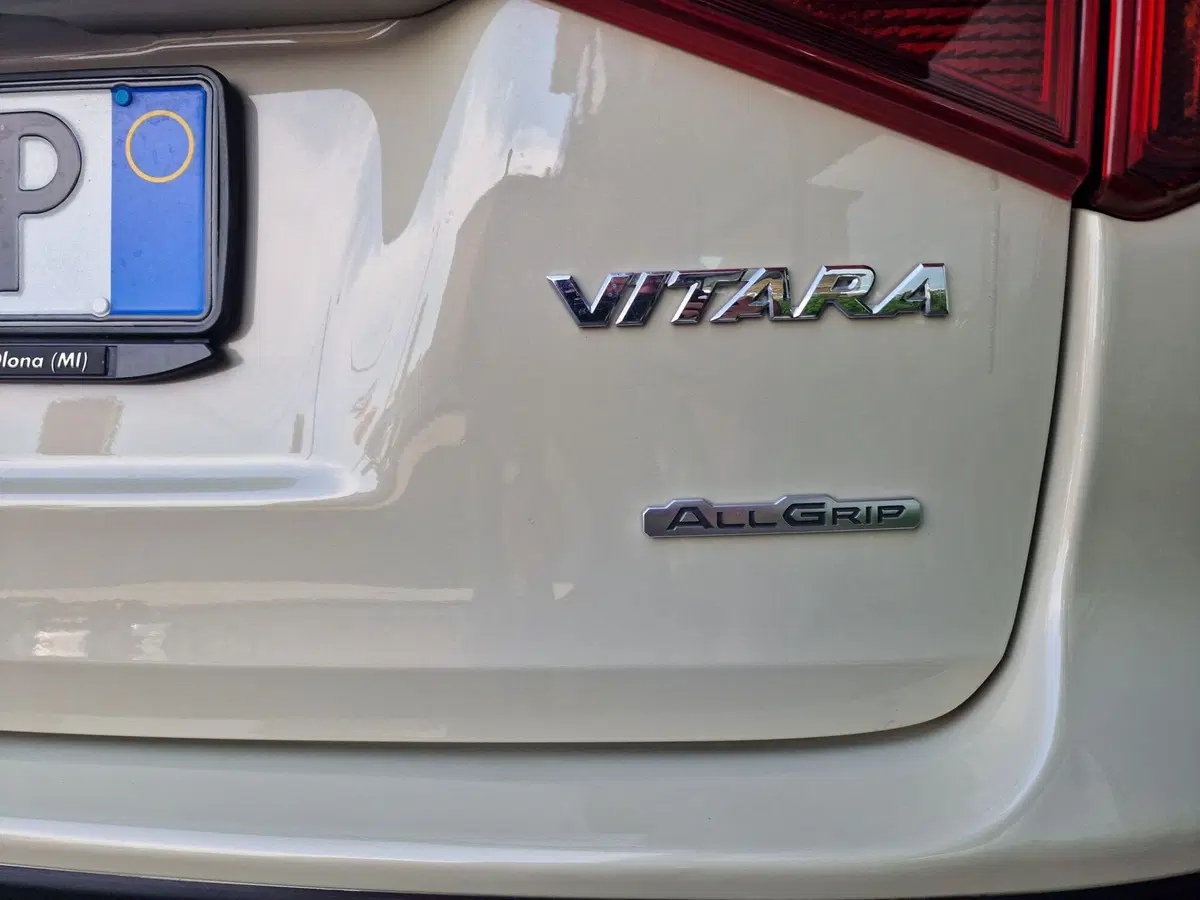 Suzuki Vitara usata a Milano (13)