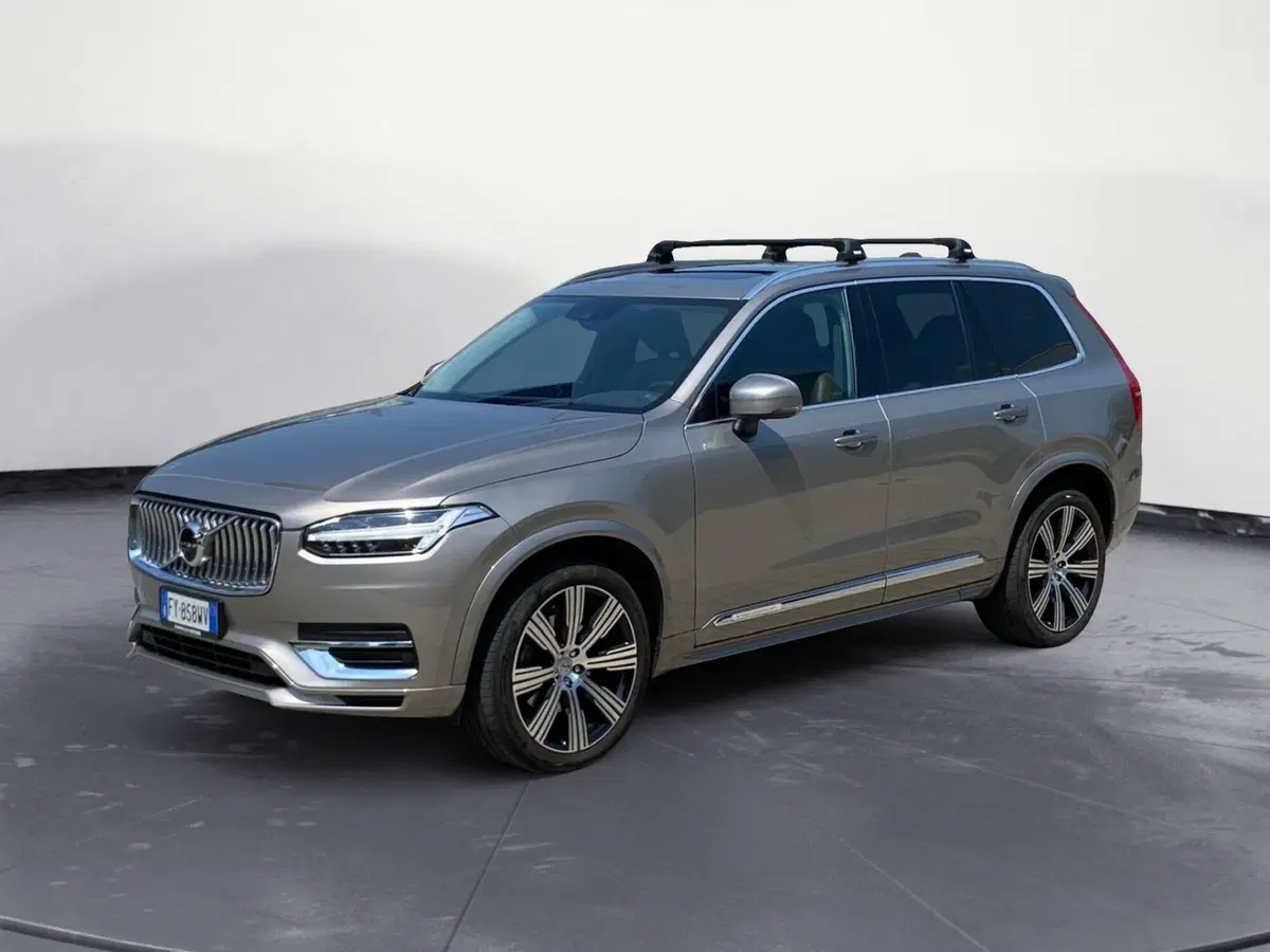 Volvo XC90 usata a Como