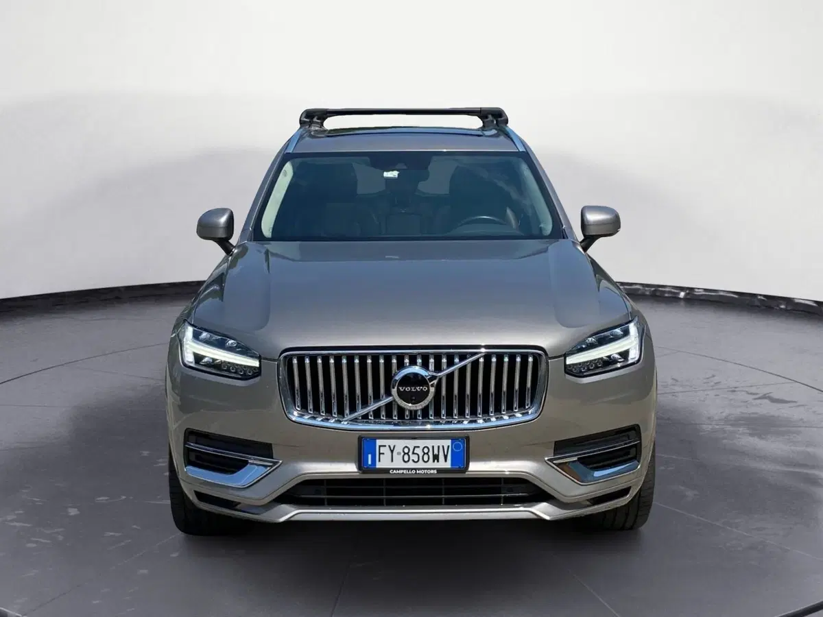 Volvo XC90 usata a Como (2)