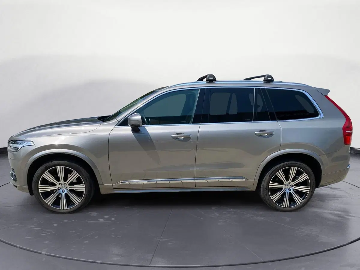 Volvo XC90 usata a Como (4)