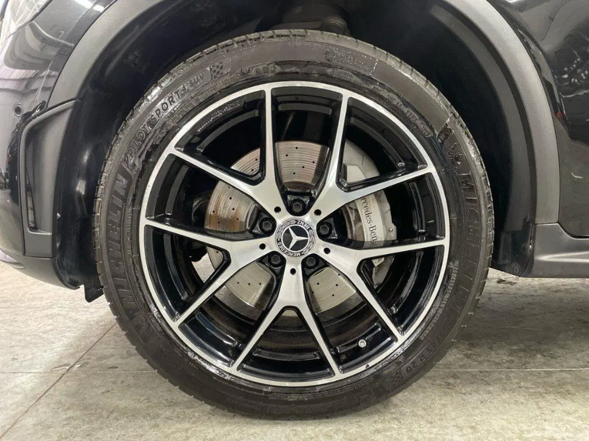 Mercedes-Benz GLC Coupé usata a Ancona (8)