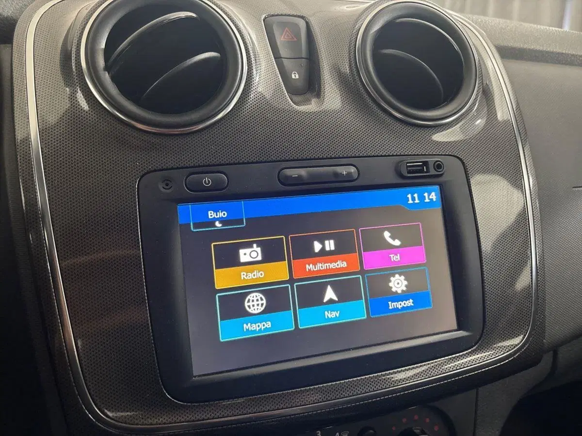 Dacia Sandero usata a Torino (14)