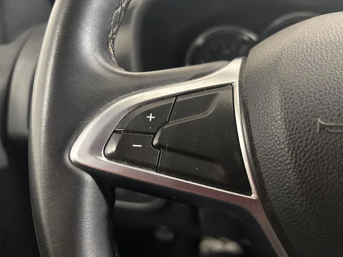 Dacia Sandero usata a Torino (15)